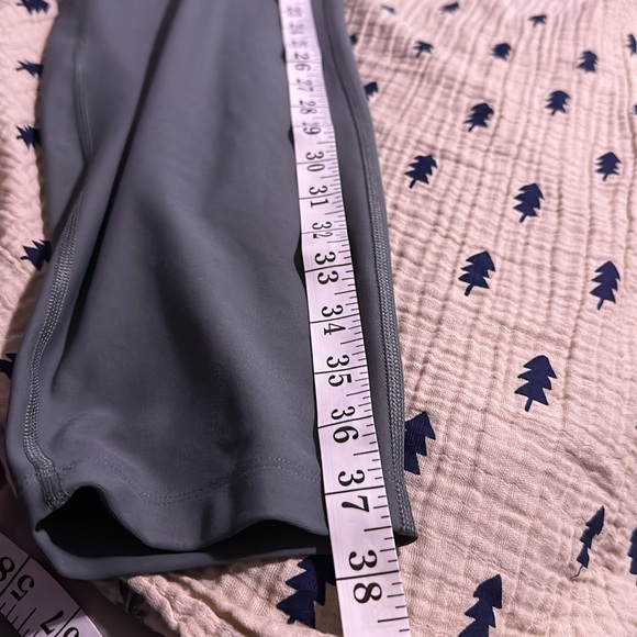 Old Navy High-Waisted PowerSoft Joggers - Picture 6 of 8